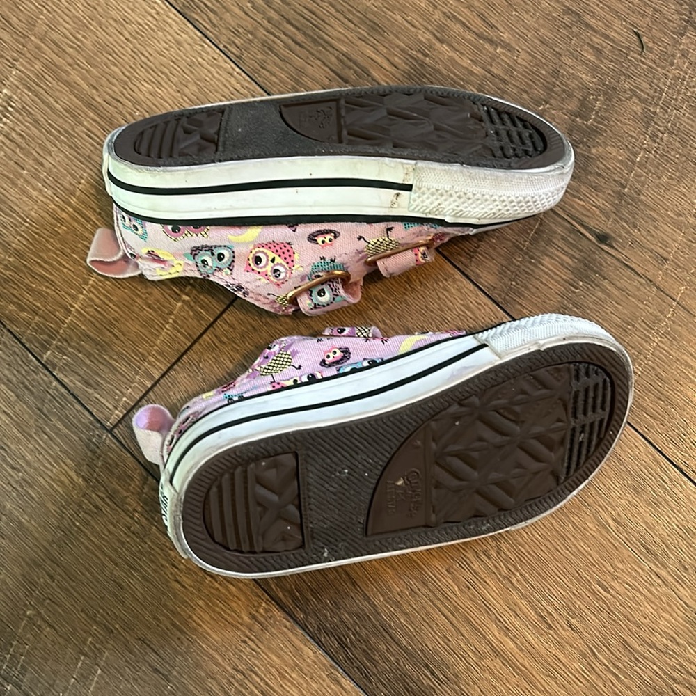 Toddler Owl Converse - Picture 3 of 3